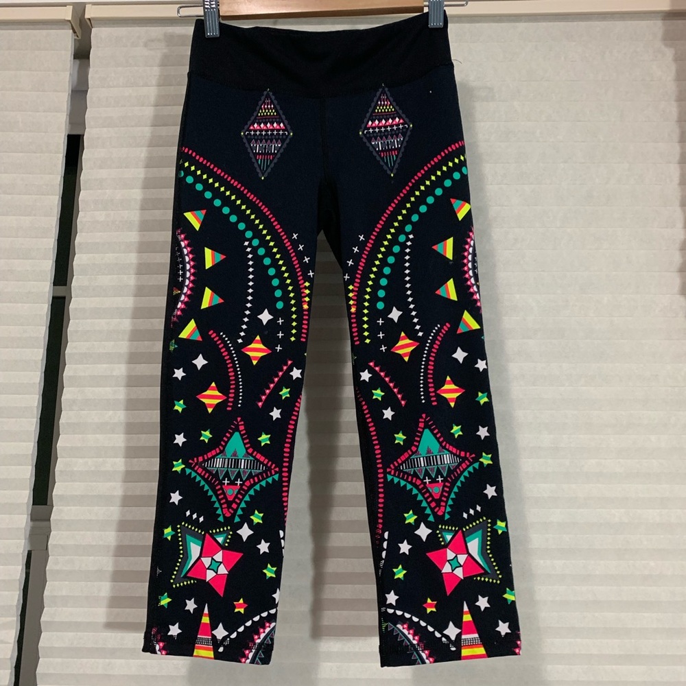 Colored Fun patterned mid-length stretchy leggings